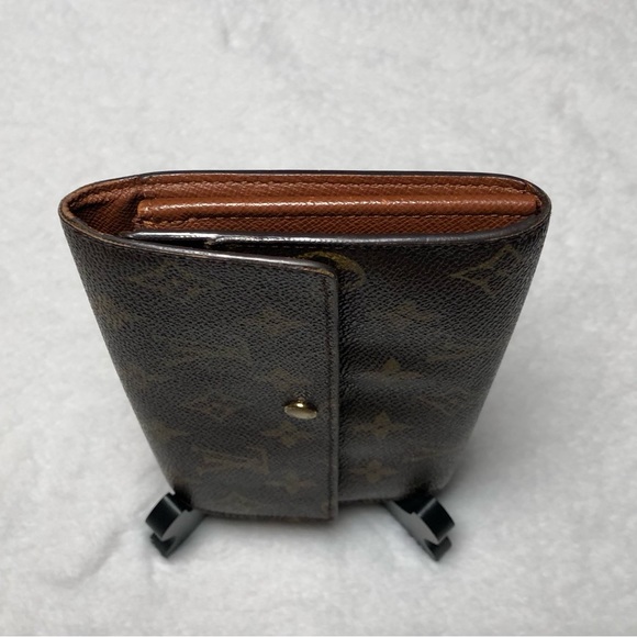 Louis Vuitton Authentic Vintage Monogram Canvas Sarah Wallet;Date Code:(… - Picture 6 of 17